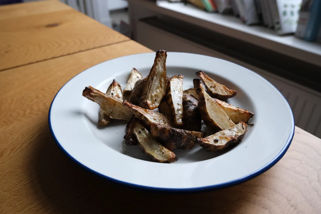 Aardpeer met rozemarijn, honing peper en zout